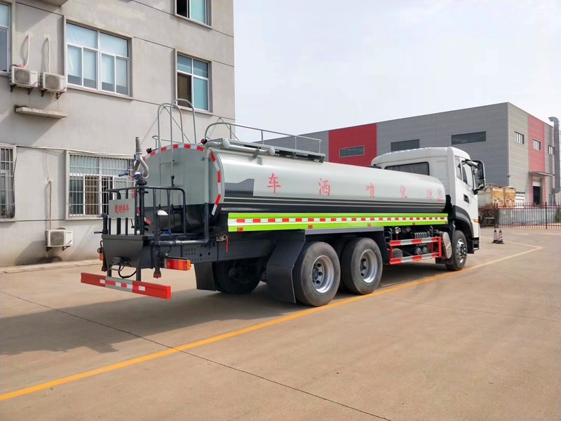 ��(gu��)���|�L(f��ng)����20��ˮ܇(ch��)-18������ˮ܇(ch��)�r(ji��)��-�������F(tu��n)