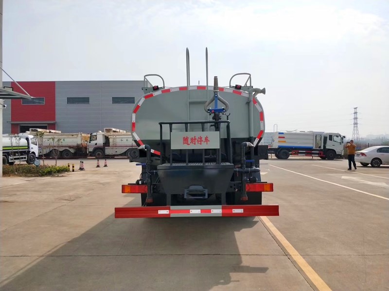 ��(gu��)���|�L(f��ng)����20��ˮ܇(ch��)-18������ˮ܇(ch��)�r(ji��)��-�������F(tu��n)