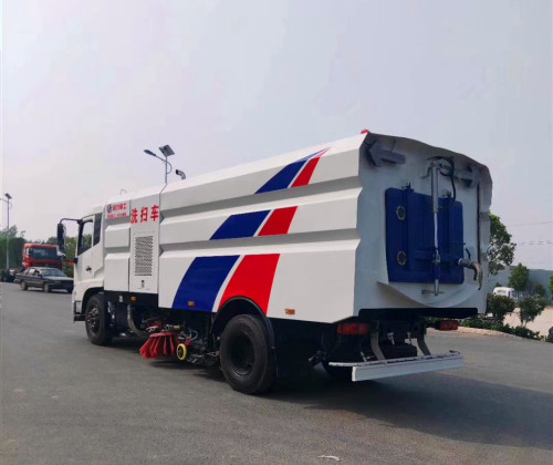 東風(fēng)天錦洗掃車 東風(fēng)天錦洗掃車