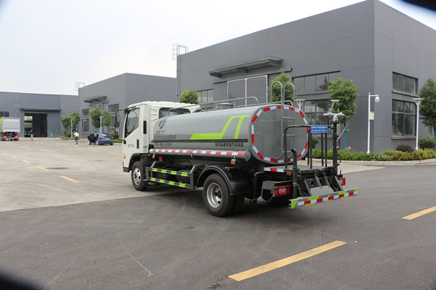 �v���Ƹ���5����ˮ܇�r��-����5����ˮ܇-����ӯͨ