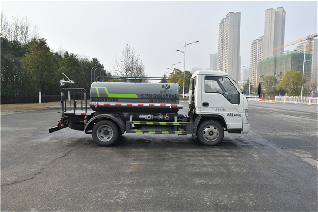 ����С��֮��2��ˮ܇