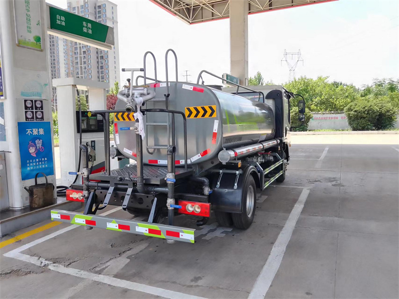 ����130ƥ�R����ˮ܇-����5����ˮ܇-����ӯͨ