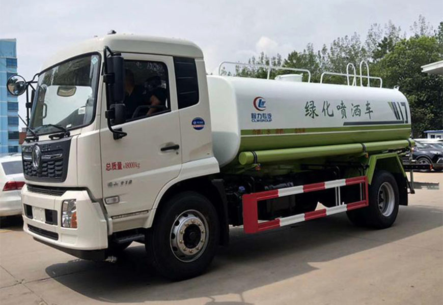 東風(fēng)天錦灑水車